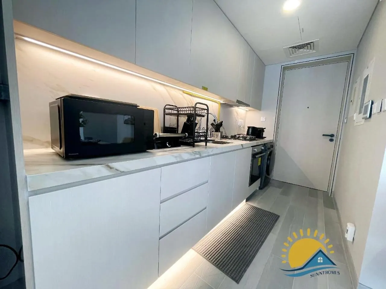 Dubai Marina Walk Gem Modern Apartments With Pool & Gym Access, Steps To Beach & Metro Managed By Sunnyhomes