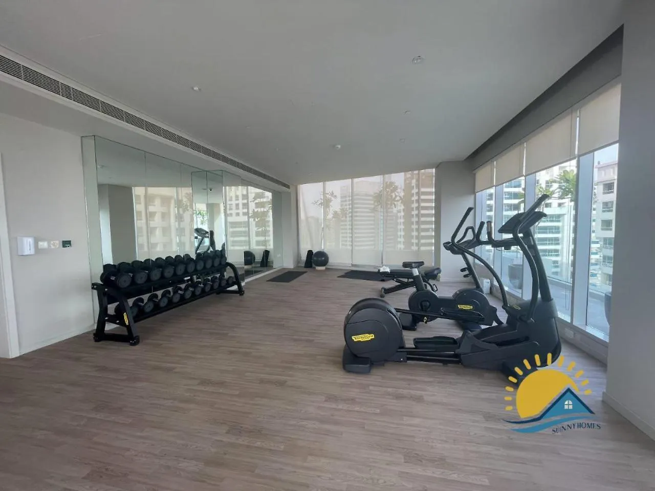 Dubai Marina Walk Gem Modern Apartments With Pool & Gym Access, Steps To Beach & Metro Managed By Sunnyhomes アラブ首長国連邦