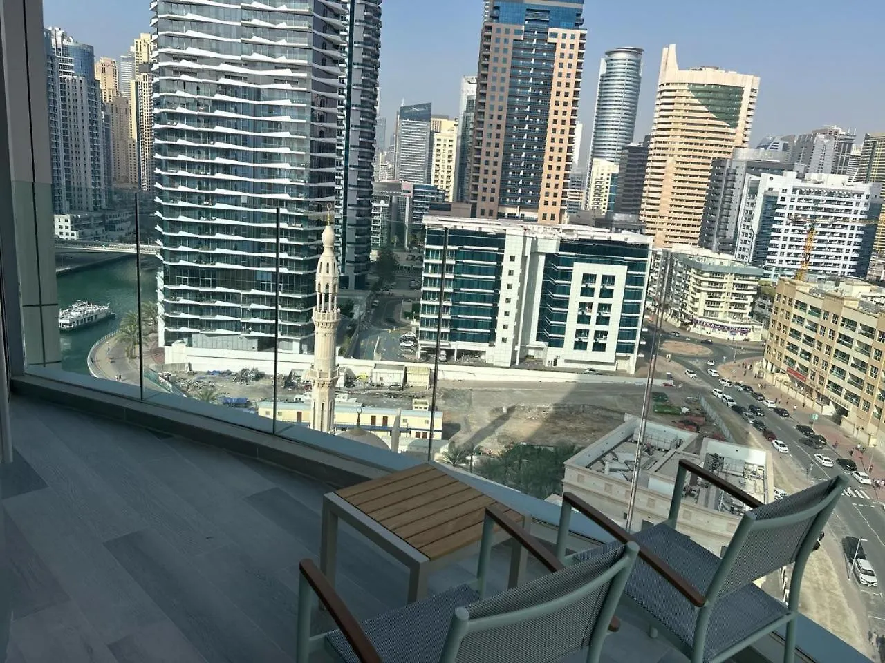 Dubai Marina Walk Gem Modern Apartments With Pool & Gym Access, Steps To Beach & Metro Managed By Sunnyhomes アラブ首長国連邦