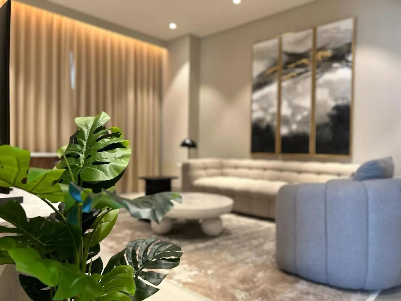 Dubai Marina Walk Gem Modern Apartments With Pool & Gym Access, Steps To Beach & Metro Managed By Sunnyhomes